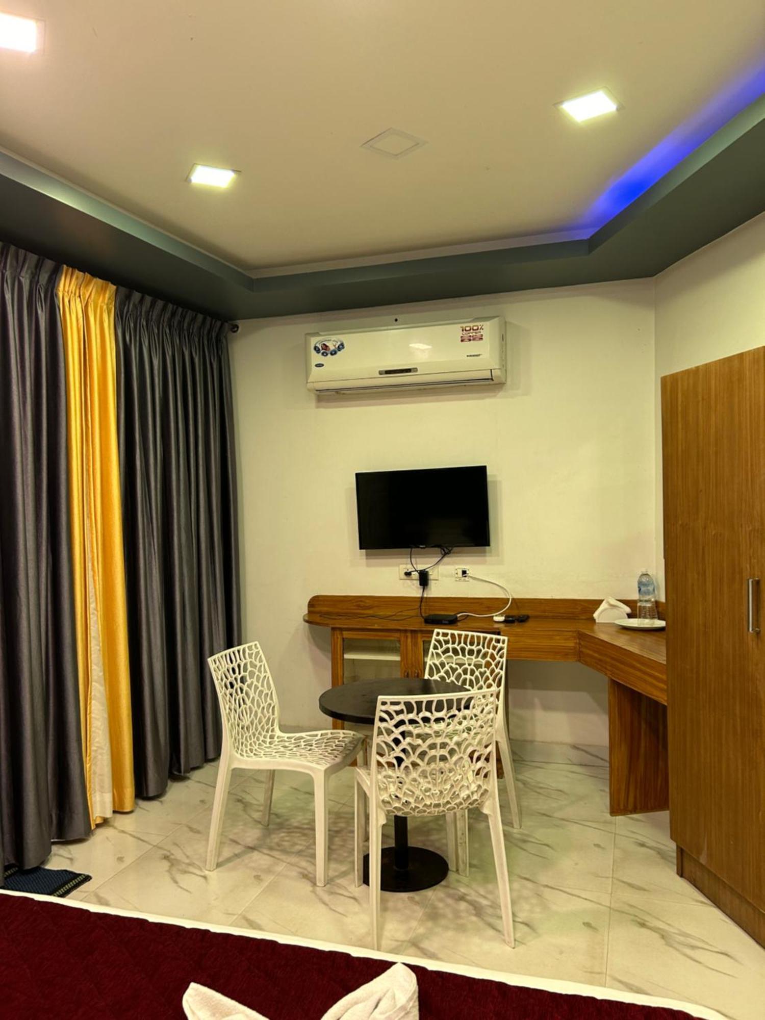 G Hotel Kottakuppam Zewnętrze zdjęcie